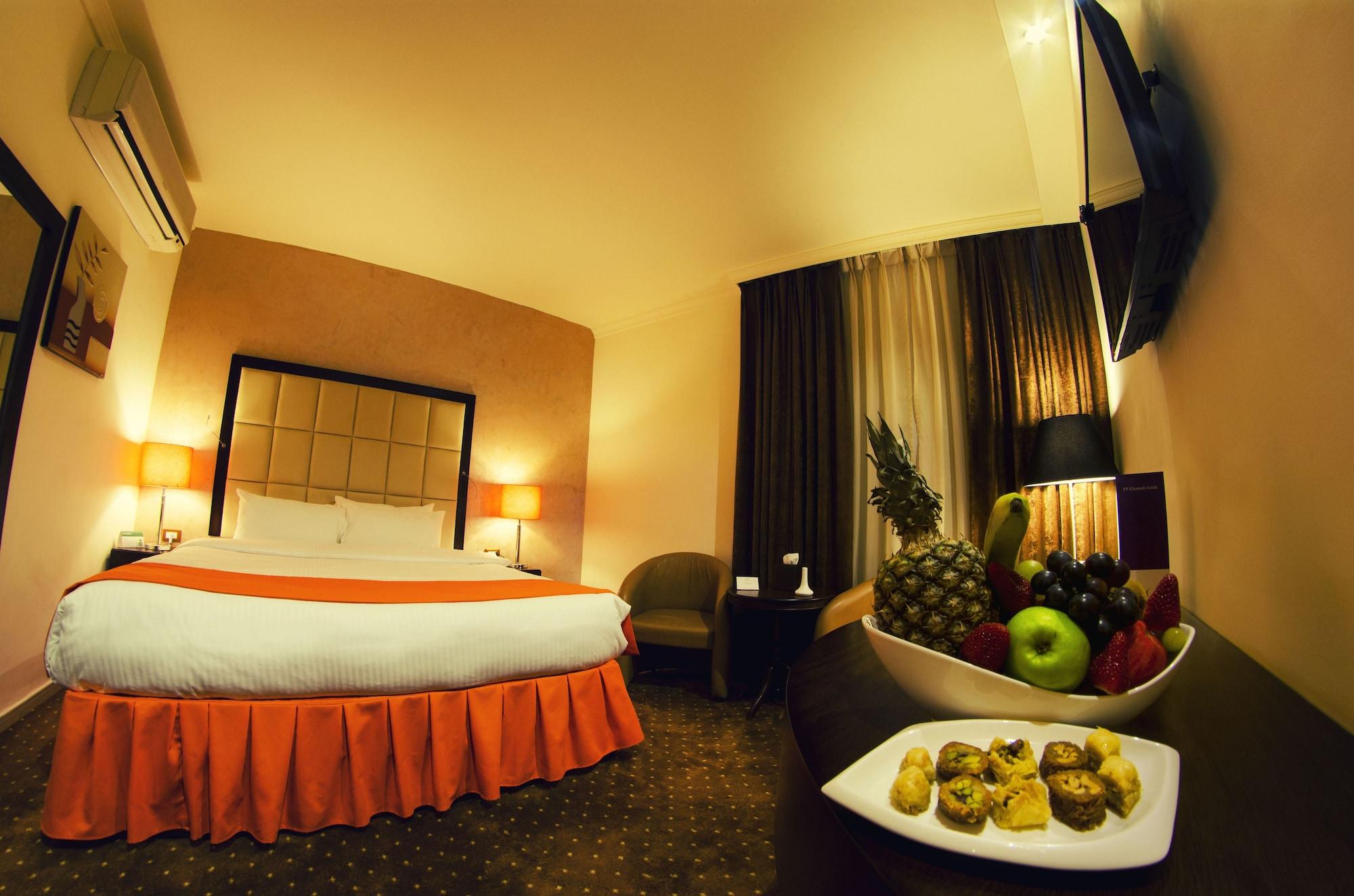 Meneur Hotel Амман Екстер'єр фото